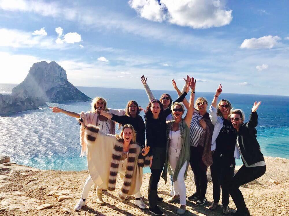 YOGA MINDFULNESS IBIZA GROEI IN ZELFLIEFDE, ZINGEVING EN GELUK