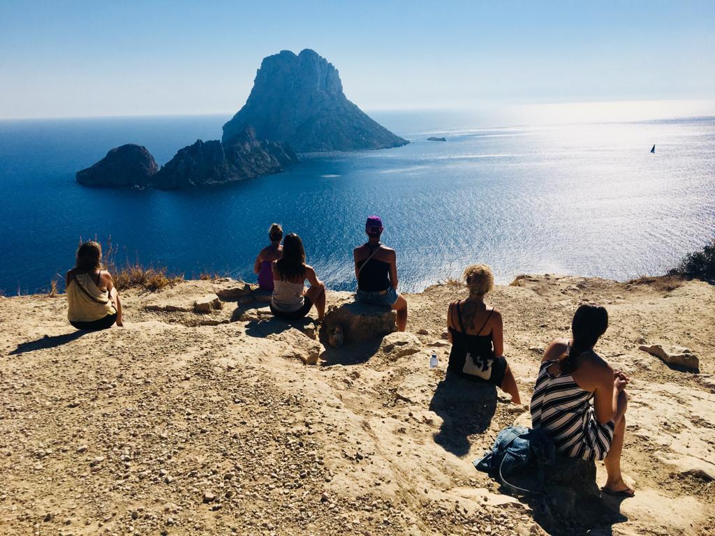 YOGA MINDFULNESS IBIZA GROEI IN ZELFLIEFDE, ZINGEVING EN GELUK