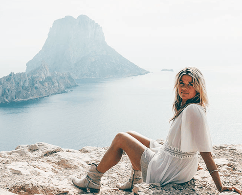 YOGA MINDFULNESS IBIZA GROEI IN ZELFLIEFDE, ZINGEVING EN GELUK