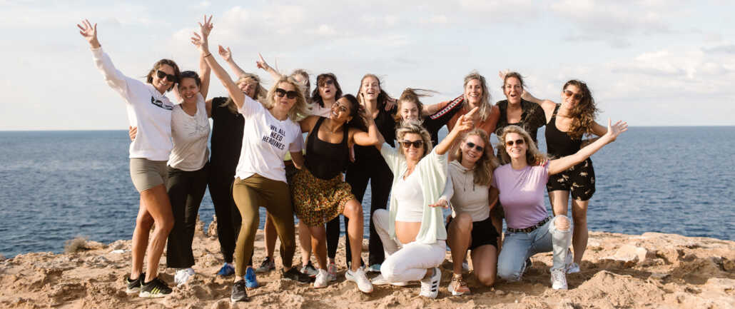 YOGA MINDFULNESS IBIZA GROEI IN ZELFLIEFDE, ZINGEVING EN GELUK