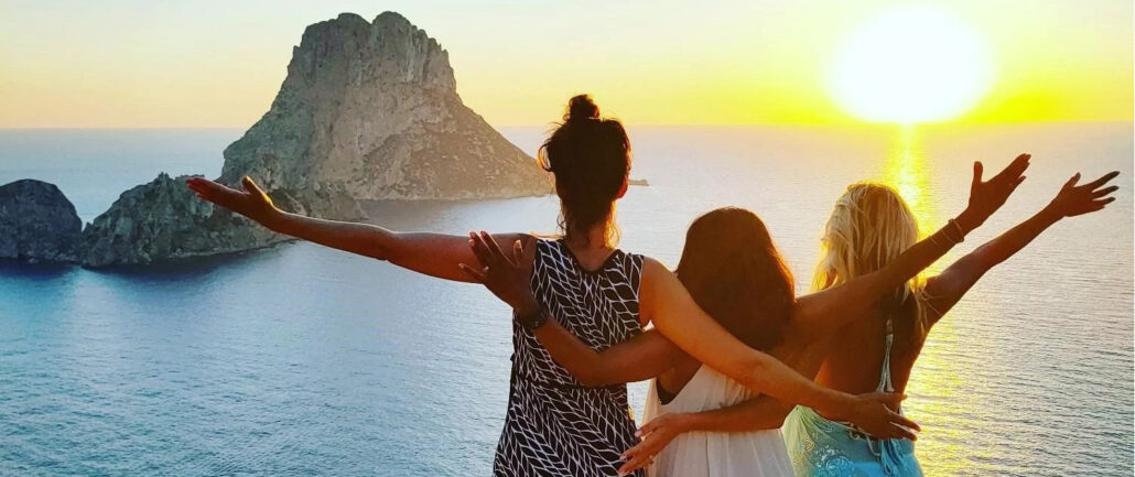 YOGA MINDFULNESS IBIZA GROEI IN ZELFLIEFDE, ZINGEVING EN GELUK