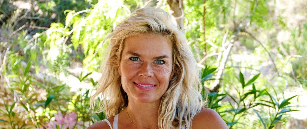 YOGA MINDFULNESS IBIZA GROEI IN ZELFLIEFDE, ZINGEVING EN GELUK