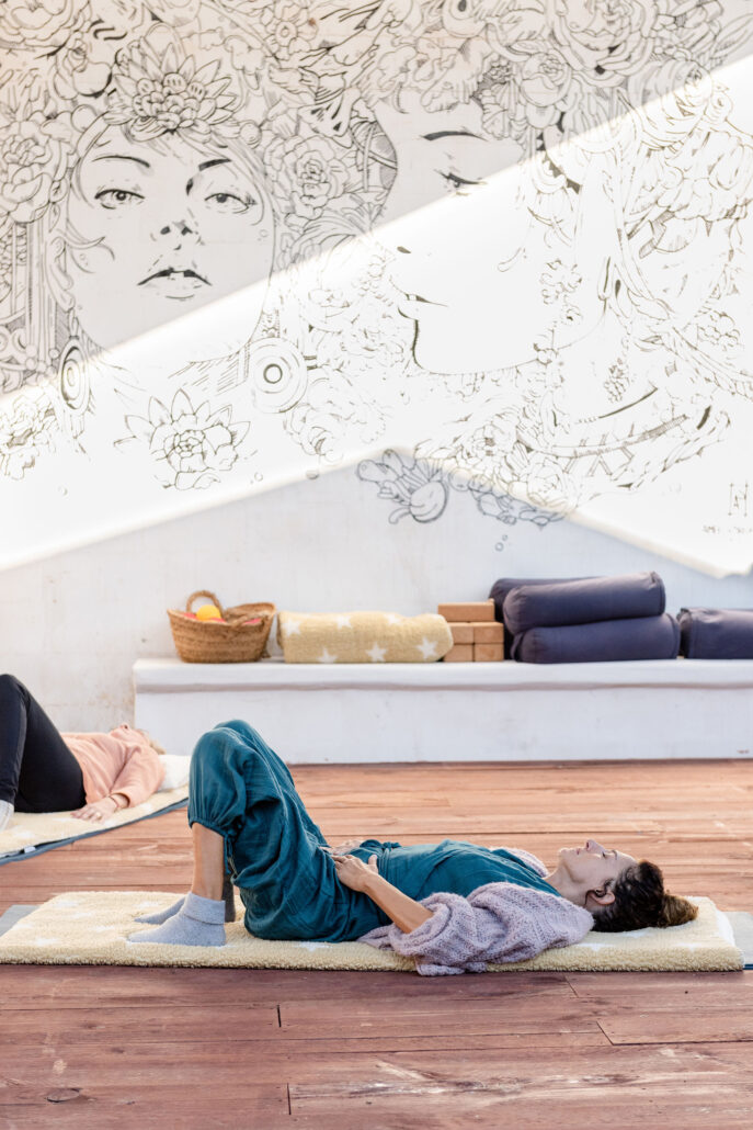 YOGA MINDFULNESS IBIZA GROEI IN ZELFLIEFDE, ZINGEVING EN GELUK