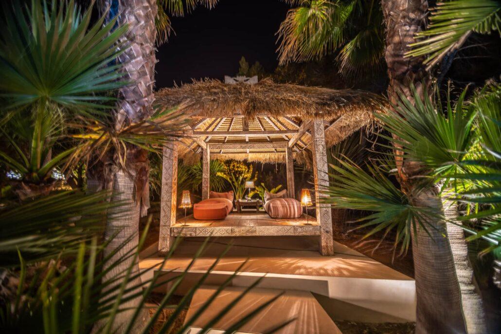 YOGA MINDFULNESS IBIZA GROEI IN ZELFLIEFDE, ZINGEVING EN GELUK