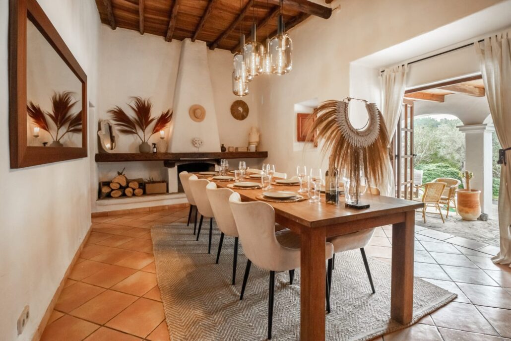 YOGA MINDFULNESS IBIZA GROEI IN ZELFLIEFDE, ZINGEVING EN GELUK