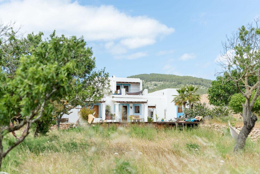 YOGA MINDFULNESS IBIZA GROEI IN ZELFLIEFDE, ZINGEVING EN GELUK