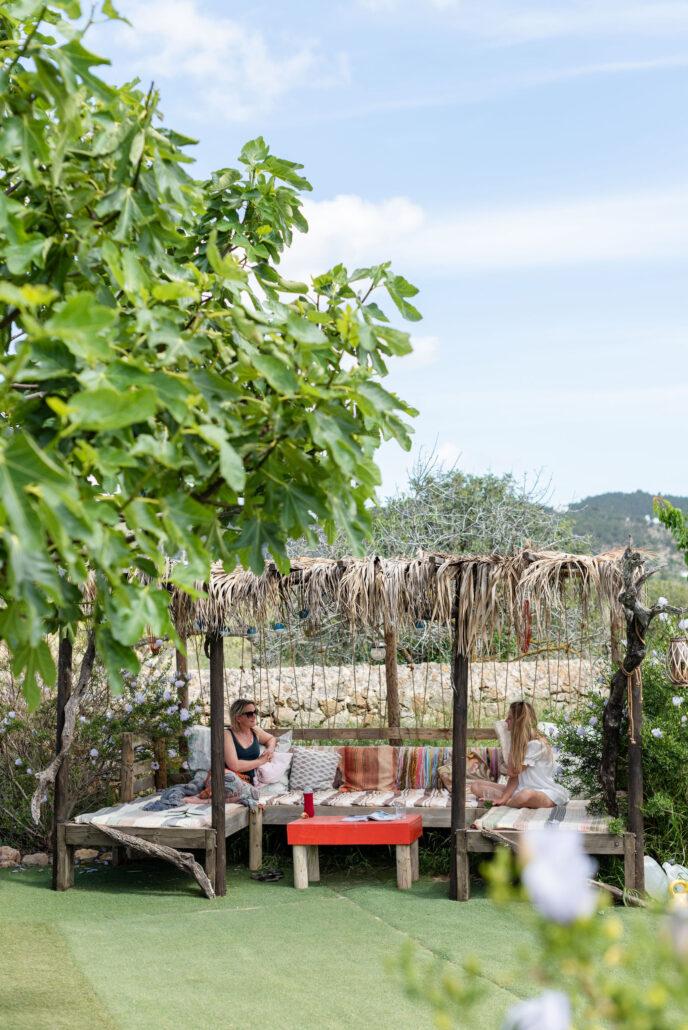 YOGA MINDFULNESS IBIZA GROEI IN ZELFLIEFDE, ZINGEVING EN GELUK