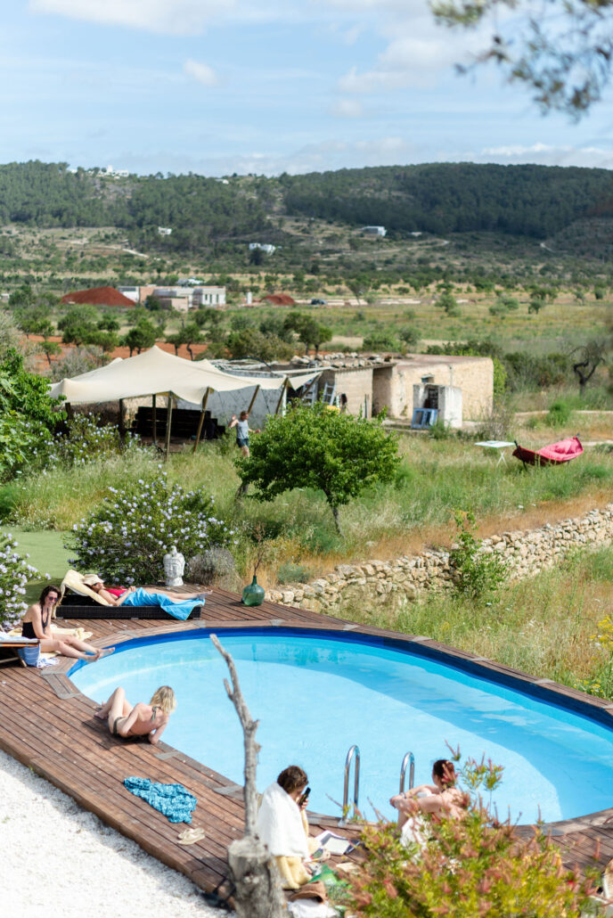 YOGA MINDFULNESS IBIZA GROEI IN ZELFLIEFDE, ZINGEVING EN GELUK