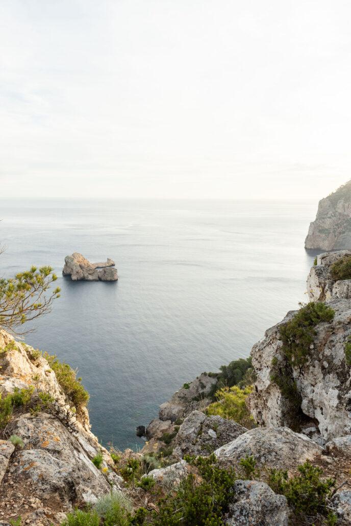 YOGA MINDFULNESS IBIZA GROEI IN ZELFLIEFDE, ZINGEVING EN GELUK