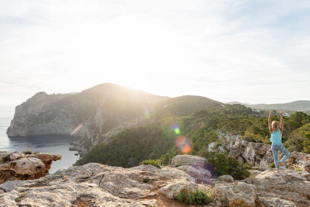 YOGA MINDFULNESS IBIZA GROEI IN ZELFLIEFDE, ZINGEVING EN GELUK